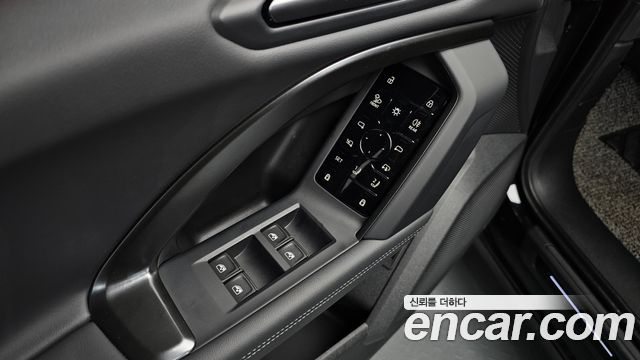 Audi Q5 2025 — photo 29