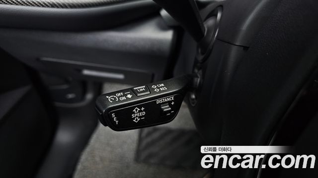 Audi Q5 2025 — photo 33