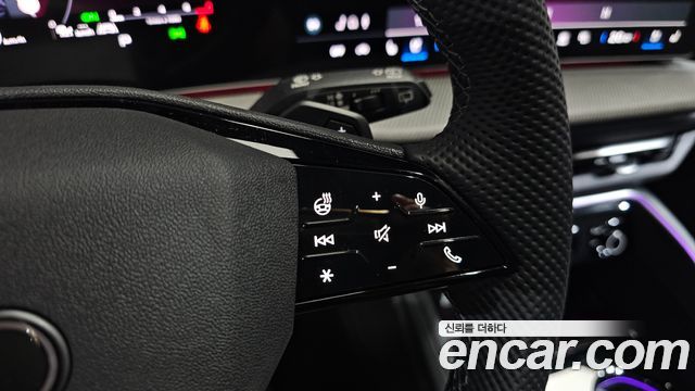Audi Q5 2025 — photo 35