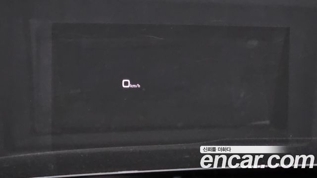 Audi e-tron 2020 — photo 14