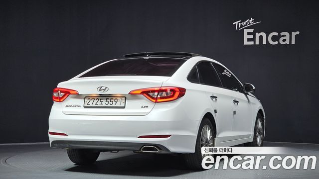 Hyundai Sonata 2015 — photo 2