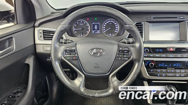 Hyundai Sonata 2015 — photo 13
