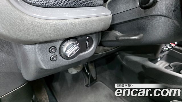 Mini Clubman 2020 — photo 23
