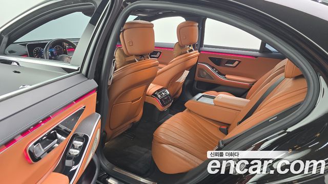 Mercedes-Benz S-Class 2021 — photo 23