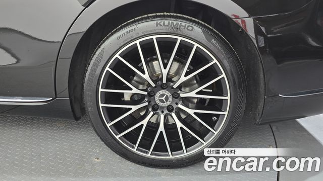 Mercedes-Benz S-Class 2021 — photo 7