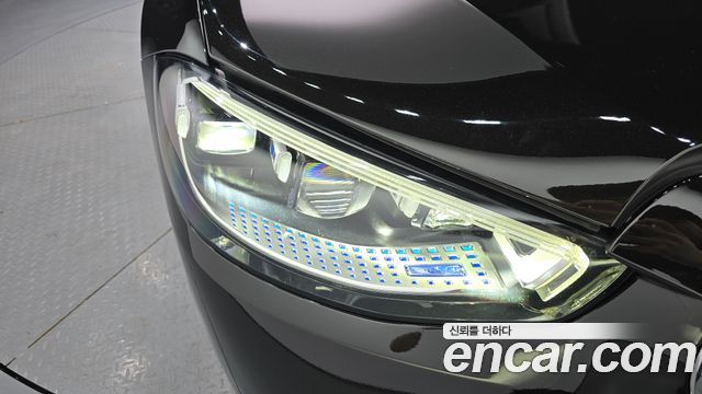 Mercedes-Benz S-Class 2021 — photo 8