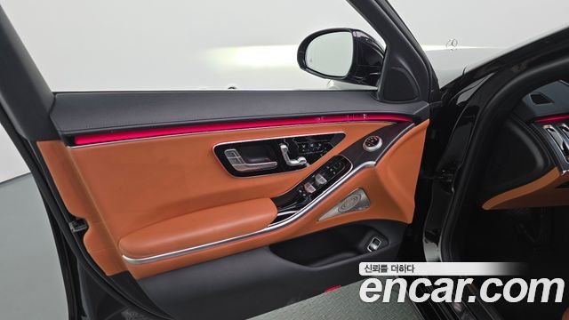 Mercedes-Benz S-Class 2021 — photo 14