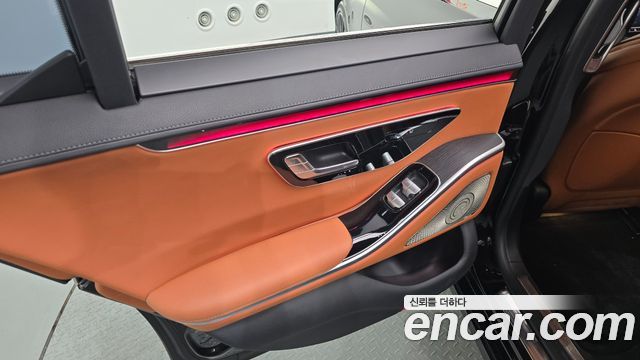 Mercedes-Benz S-Class 2021 — photo 15