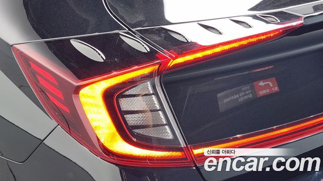 Hyundai Sonata 2022 — photo 9