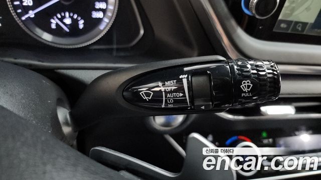 Hyundai Sonata 2022 — photo 27