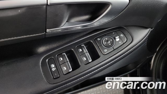 Hyundai Sonata 2022 — photo 28