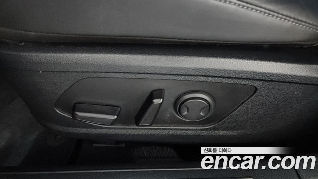 Hyundai Sonata 2022 — photo 32
