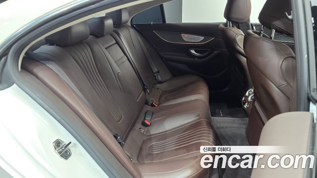 Mercedes-Benz CLS-Class 2020 — photo 17