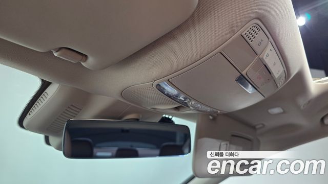 Mercedes-Benz CLS-Class 2020 — photo 26