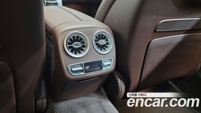 Mercedes-Benz CLS-Class 2020 — photo 33