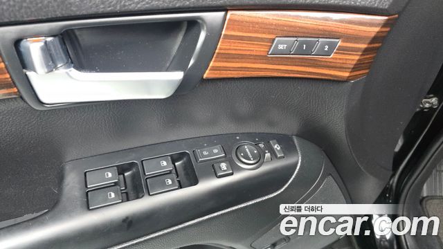 Kia Mohave 2018 — photo 28