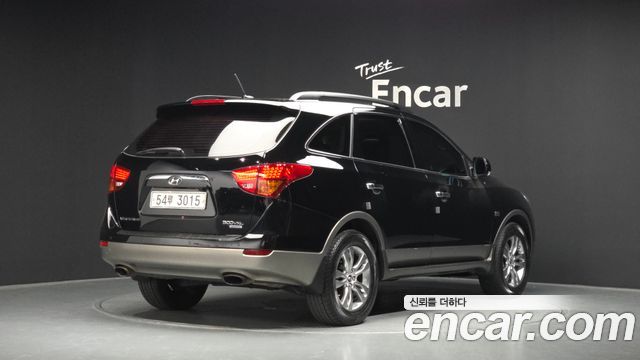 Hyundai Veracruz 2010 — photo 2