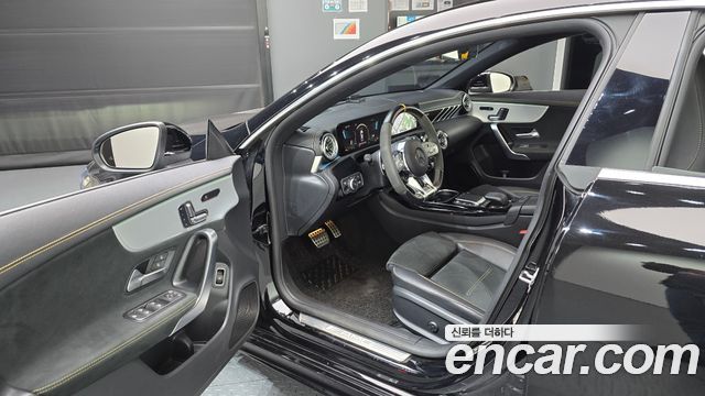 Mercedes-Benz CLA-Class 2023 — photo 13