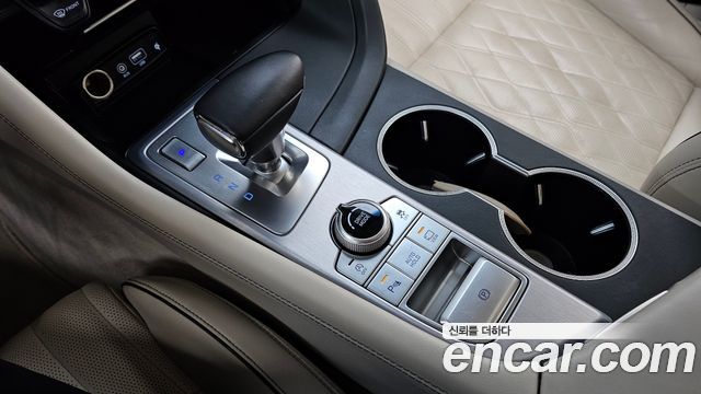 Genesis G70 2019 — photo 12