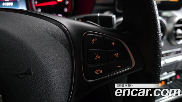 Mercedes-Benz GLC-Class 2019 — photo 20