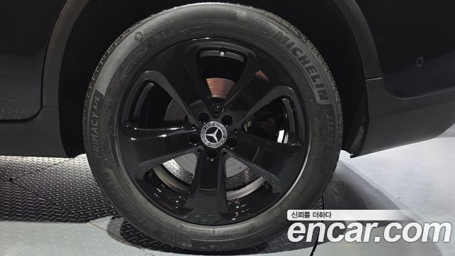Mercedes-Benz GLC-Class 2019 — photo 7