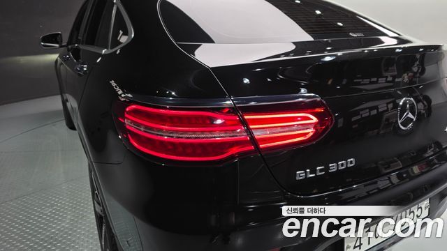 Mercedes-Benz GLC-Class 2019 — photo 9