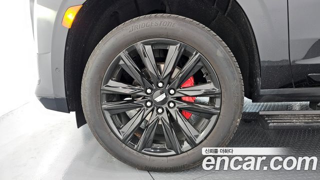 Cadillac Escalade 2023 — photo 5