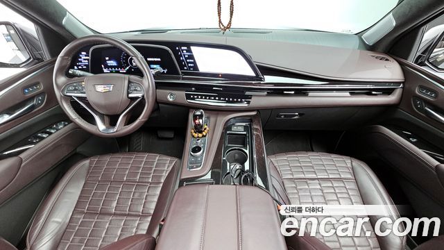 Cadillac Escalade 2023 — photo 7