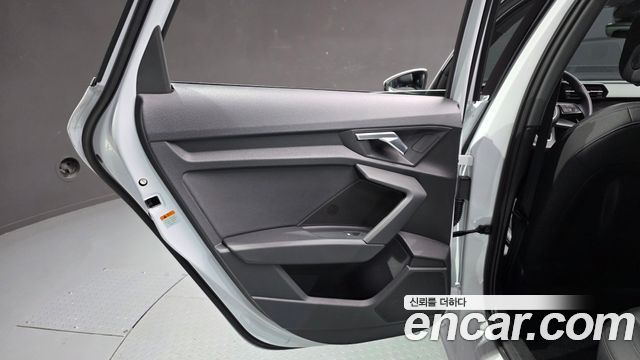 Audi A3 2022 — photo 15