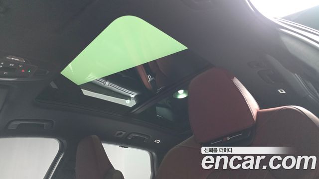 Audi SQ6 e-tron 2025 — photo 24