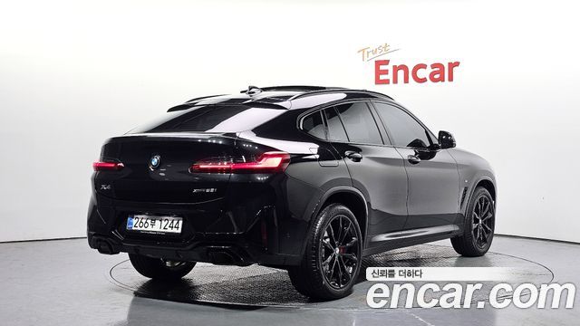 BMW X4 2025 — photo 2