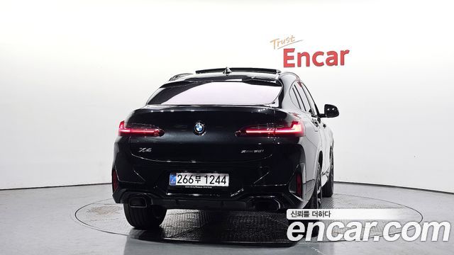 BMW X4 2025 — photo 4