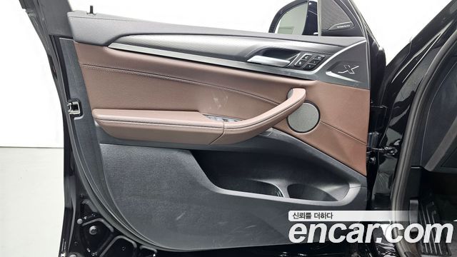 BMW X4 2025 — photo 14