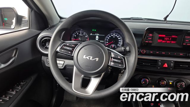 Kia K3 2022 — photo 18