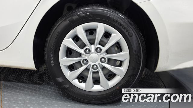 Kia K3 2022 — photo 7