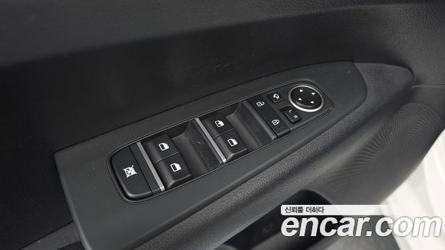 Kia K3 2022 — photo 27