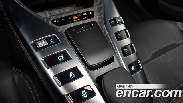 Mercedes-Benz AMG GT 2024 — photo 25