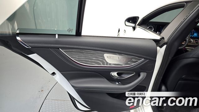 Mercedes-Benz AMG GT 2024 — photo 15