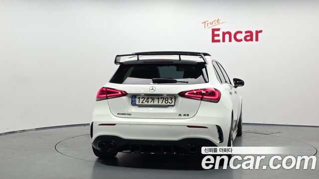 Mercedes-Benz A-Class 2021 — photo 4
