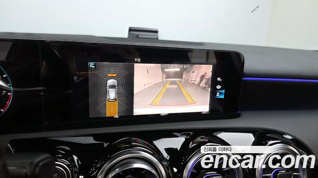 Mercedes-Benz A-Class 2021 — photo 20