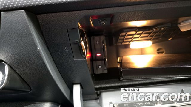 Mercedes-Benz A-Class 2021 — photo 28