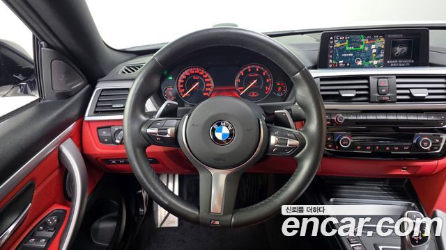 BMW 4-Series 2020 — photo 19