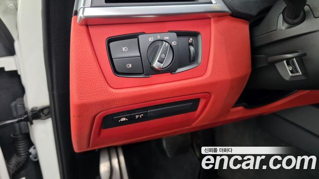 BMW 4-Series 2020 — photo 24