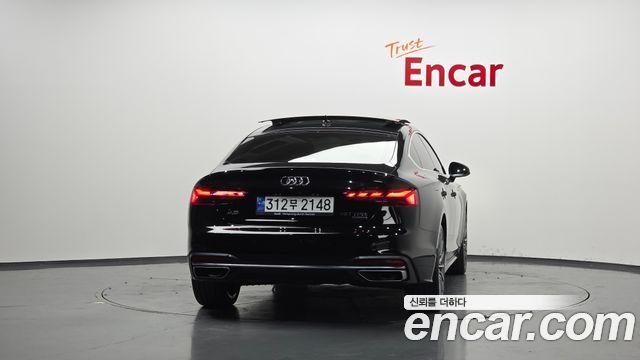 Audi A5 2022 — photo 4