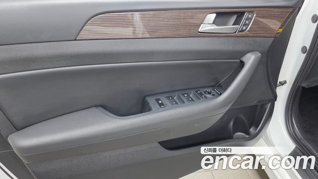 Hyundai Sonata 2019 — photo 14