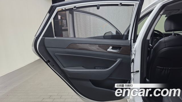 Hyundai Sonata 2019 — photo 15