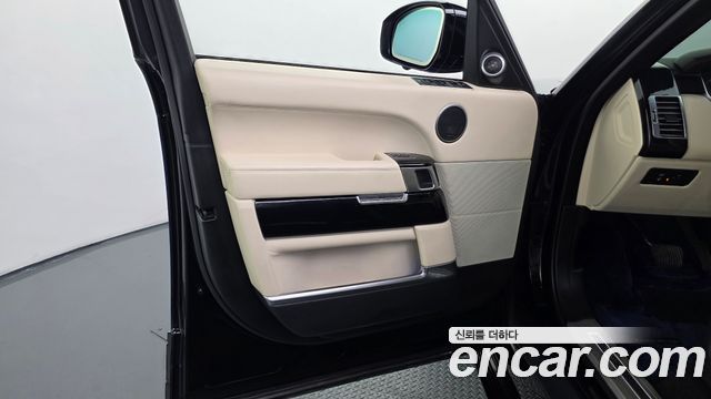 Land Rover Range Rover 2015 — photo 14