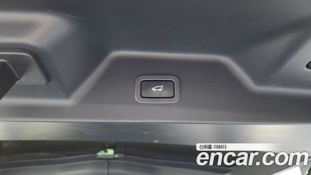 Land Rover Range Rover 2015 — photo 28
