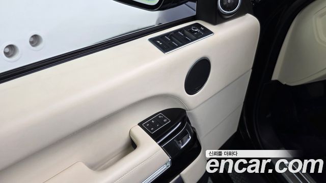 Land Rover Range Rover 2015 — photo 33