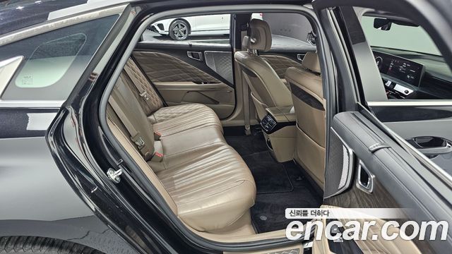 Kia K8 2022 — photo 11